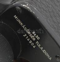 Régi távcső, "Munkásőrség tulajdona" felirattal, bőrtokban, jó állapotban