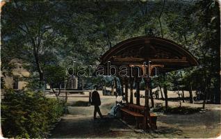 Csíz, Csízfürdő, Kúpele Cíz; sétány pihenővel. Herskovits Mór kiadása / promenade (EM)