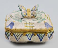 Gorka Géza: Pillangós ékszertartó fedeles doboz. Jelzéssel, hibátlan, 11x11 cm, m: 9 cm