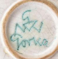 Gorka Géza: Pillangós ékszertartó fedeles doboz. Jelzéssel, hibátlan, 11x11 cm, m: 9 cm