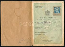 1926 Magyar Királyság által kiállított fényképes útlevél, Polgárdy Vilma, Polgárdy Géza turisztikai ...