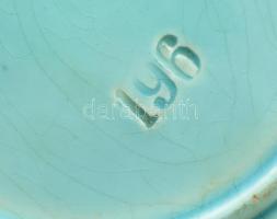 3 darab antik szecessziós pillangómintás mázas majolika tányér, formaszámmal jelzett, sérülésekkel, ...