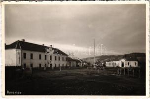 1942 Bonchida, Bontida; Országzászló, Állami iskola, Hangya üzlet / Hungarian flag, school, cooperative shop