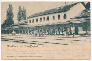 1901 Kiskapus, Kis-Kapus, Kleinkopisch, Copsa Mica; Vasútállomás. Guggenberger Frigyes kiadása / Bahnhof / railway station