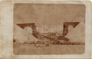Első világháborúban felrobbantott vasúti híd / WWI K.u.k. military, blown up railway bridge. photo (EM)