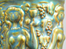 Zsolnay eozin mázas pohár női alakokkal. Jelzett, minimális kopottsággal, 16 cm