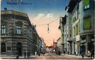 1916 Nagyvárad, Oradea; Rákóczy út, Széchenyi szálloda és kávéház, Belvárosi áruház üzlete / street, hotel and cafe, shop (gyűrődés / crease)