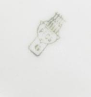 Zsolnay díszkiöntő, formaterv: Kovács István, konstruktív dekorral. Prototípus, alján lepattanással,...