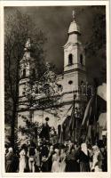 1943 Csíksomlyó, Sumuleu Ciuc; Kegytemplom búcsú idején. Andory Aladics Zoltán mérnök felvétele / pilgrimage church, Catholic fest