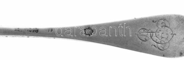 4 darab ezüst (Ag) kiskanál, jelzéssel, nettó: 54 g