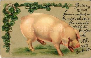 1903 Boldog Újévet / New Year greeting art postcard with pig, horseshoe and clovers. Emb. litho (fa)