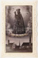 cca 1800-1910 Doboznyi vegyes szentkép, közte sok litho és csipkés, textil, német nyelvűek