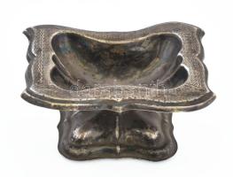 Ezüst(Ag) gyűrűtartó, jelzett, 6,5×5,5×3 cm, nettó: 22 g