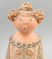 Kiss Roóz Ilona (1920-2010): Szoknyás hölgy. Jelzett, talpánál kopással, m: 37 cm