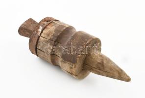 Antik mesterjeles kaszaüllő, beékelve, korának megfelelő állapotban, m: 24,5 cm