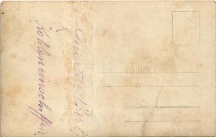 K.u.K. Kriegsmarine SMS Chamäleon Minenleger, Kohleneinschiffen / Osztrák-magyar matrózok szénrakodá...