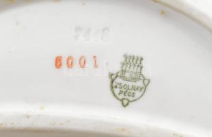 Zsolnay csontos tál, "Kérem a csontokat" felirattal, jelzéssel, kopással, 17,5x11 cm