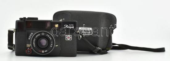 Yashica Lens Auto Focus fényképezőgép, Yashica Lens 28 mm 1:2.8 objektívvel, tokjában