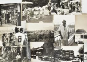 cca 1981 Kabul és környéke (Afganisztán), 42 db fotó, a hátoldalon magyar nyelven feliratozva, 12x9 ...