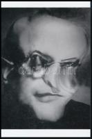 cca 1940 Kerny István (1879-1963) budapesti fotóművész torzított portréja, a művész hagyatékából 1 db modern nagyítás, jelzés nélkül, 15x10 cm