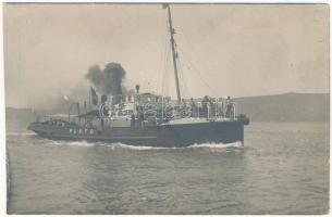 SMS PLUTO osztrák-magyar haditengerészet vontatóhajója / K.u.K. Kriegsmarine / Austro-Hungarian Navy tugboat and pump tender. photo (Rb)