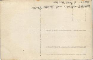 SMS PLUTO osztrák-magyar haditengerészet vontatóhajója és a Sankt Georg páncélos cirkáló, előtérben ...