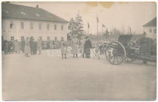 Arad, Regimentul de Artillerie / Román tüzérezred / Romanian military artillery regiment, barracks. Curticean photo (fa)