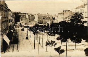 1915 Pola, Via Giosue Carducci / street, tram with Zenith advertisement. Photo G. Fiorini + "K.U.K. KRIEGSMARINE S.M.S. ÁRPÁD" (EK)