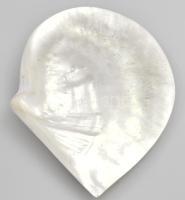 Csiszolt gyöngyház kínáló, szép állapotban, 16x16,5 cm