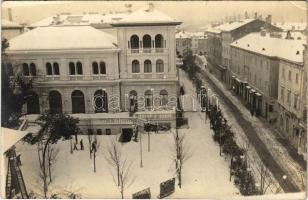 1917 Pola, Fő tér télen / square in winter. photo + "K.u.K. MARINEFELDPOSTAMT POLA" +  "K.U.K. KRIEGSMARINE S.M.S. ÁRPÁD"