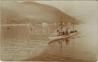 Kotor, Cattaro; német tengeralattjáró / Kaiserliche Marine Unterseeboot / German Navy submarine. photo (fl)