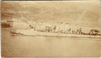 SMS Scharfschütze osztrák-magyar Huszár-osztályú romboló / K.u.K. Kriegsmarine S.M. Torpedoboot Scharfschütze / Austro-HUngarian Navy destroyer. photo