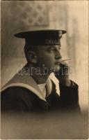 SMS Prinz Eugen az Osztrák-Magyar Haditengerészet Tegetthoff-osztályú csatahajó matróza cigarettával / K.u.K. Kriegsmarine Matrose / WWI Austro-Hungarian Navy mariner smoking a cigarette. photo