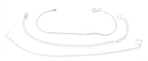 Ezüst(Ag) 3 db különböző szemes karkötő, jelzett, h: 17,5-18,5 cm, nettó: 5 g