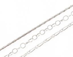 Ezüst(Ag) 3 db különböző szemes karkötő, jelzett, h: 17,5-18,5 cm, nettó: 5 g