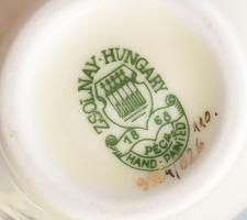 Zsolnay virágmintás váza, jelzéssel, hibátlan, m: 13 cm