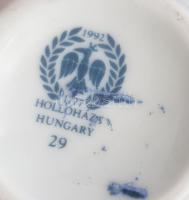 Hollóházi zöld virágmintás mokkás készlet, teljes, jelzéssel, fedő virágán minimális kopottsággal, s...