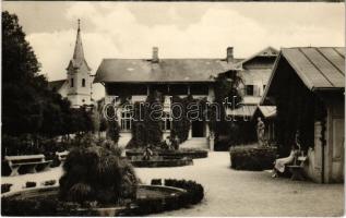 Csíz, Csízfürdő, Kúpele Cíz; Administratívna budova a pramen "Hygiena" / fürdőigazgatósági épület / spa directorate office (EK)