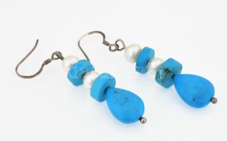 Ezüst(Ag) fülbevalópár türkizzel, jelzett, h: 5,5 cm, bruttó: 5,7 g