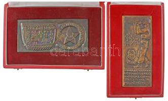 1976. Magyar Néphadsereg Folklór Fesztiválja - Mezőkövesd 1976 egyoldalas, öntött bronz plakett, eredeti dísztokban (63x133mm) + 1980. Magyar Néphadsereg Folklór Fesztiválja - Mezőkövesd 1980 egyoldalas, öntött bronz plakett, eredeti dísztokban (131x57mm) T:AU