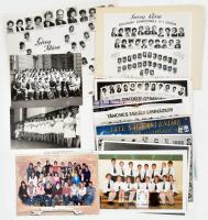 1964-2008 Vegyes osztályképek, tablófotók, össz. 22 db, vegyes állapotban, 17x12 cm és 30x24 cm között