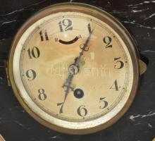 Régi francia? márvány testű art deco kandallóóra szett, kulcs nélkül, kopással, 30x20x9 cm, 15,5x10x...