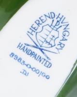 Herendi rózsa, jelzéssel, levelén kis kopottsággal