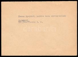 1949 Bp., a 48-as Lánchíd Bizottság levele Kaesz Gyuláné Lukács (Lukáts) Kató (1900-1990) illusztrátor, grafikusművész részére, amelyben igazolják, hogy a Lánchíd felvatási ünnepségének meghívóját ő tervezte, és munkájáért tiszteletdíjat nem fogadott el. Eredeti borítékkal, jó állapotban. + A levélhez mellékelt 2Ft "A Lánchíd ujjáépítéséért 1849-1949" alumínium bárca