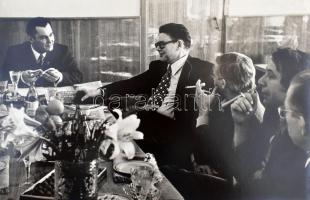 cca 1970-1980 Magyar delegáció látogatása a Szovjetunióban, 35 db nagyméretű fotó, 20x18 cm és 28x19...