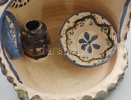 Mónus Sándorné: Fazekasműhely részlet, Hódmezővásárhely 1980 körül, festett kerámia, jelzett, hibátl...