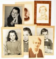 Gyerekportrék, 14 db vegyes (többségében nagyméretű) fotó, 13,5x8,5 cm és 24x18 cm között