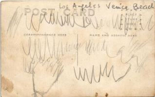 Los Angeles (California), Venice beach. Ruin, north from Pier ave and Ocean front, Brookks' The...