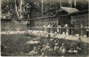 Püspökfürdő, Szentlászlófürdő, Baile 1 Mai (Nagyvárad, Oradea); fürdőzők. Rosenbaum Ignác kiadása / spa, bathers (EK)