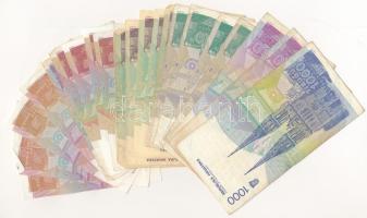 Horvátország 1991. 1D-1000D (23db, 7xklf) T:UNC-VG
Croatia 1991. 1 Dinar - 1000 Dinara (23pcs, 7xdi...